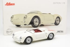 Porsche 550 Spyder Édition 70 Ans Blanc Schuco 1:18 450033300 Métal Moulé — image 8 sur 8