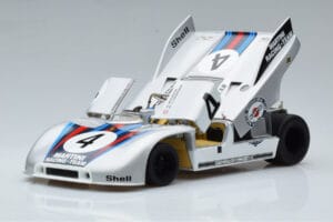 Porsche 908/03 #4 V. Elford / G. Larrousse 1000km Nurburgring 1971 AUTOart 1:18 87181 Métal Moulé — image 2 sur 8