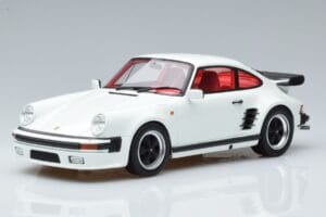 Porsche 911 930 Turbo S Grand Prix White GT Spirit 1:18 GT786 Résine