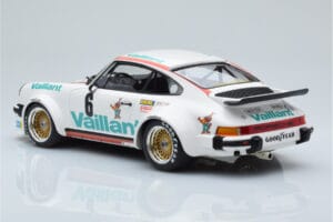 Porsche 911 934 Vaillant #6 B. Wollek Norisring EGT 1976 Minichamps 1:18 155766496 Métal Moulé — image 5 sur 6