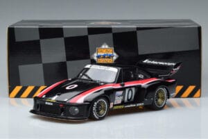 Porsche 935 Turbo 24 Hours of Daytona 1979 Exoto 1:18 19103 Métal Moulé — image 7 sur 7