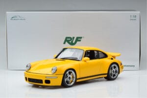 Porsche 911 964 RUF CTR Anniversary Blossom Jaune Almost Real 1:18 880301 Métal Moulé — image 8 sur 8