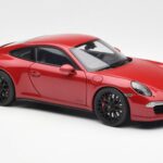Porsche 911 991 Carrera GTS Carmine Rouge Schuco 1:18 450039000 - image 6 of 8