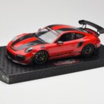 Porsche 911 GT2 RS 991 MR Manthey Racing Nordschleife Record Minichamps 1:18 MR-911-GT2RS-1803 - image 2 of 6