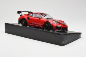 Porsche 911 GT2 RS 991 MR Manthey Racing Nordschleife Record Minichamps 1:18 MR-911-GT2RS-1803 Métal Moulé — image 4 sur 6