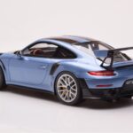 Porsche 911 991.2 GT2 RS Bleu GT Spirit 1:18 - image 5 of 6