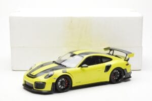 Porsche 911 991.2 GT2 RS Vert Clair Avec Jantes Magnésium Noires Minichamps 1:18 155068300 Métal Moulé — image 6 sur 6