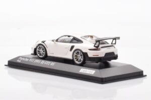 Porsche 911 991.2 GT2 RS Blanc Minichamps 1:43 CA04318004 Métal Moulé — image 3 sur 4