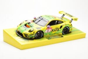 Porsche 911 991.2 GT3 R #1 Manthey Racing 24 Hours Nurburgring 2022 Minichamps 1:18 MG-M-911-24H-22-1801 Métal Moulé — image 2 sur 6