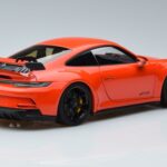 Porsche 911 992 GT3 Orange Norev 1:18 187300 Métal Moulé - image 3 of 7