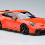 Porsche 911 992 GT3 Orange Norev 1:18 187300 Métal Moulé - image 5 of 7