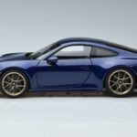 Porsche 911 992 GT3 Touring Package Bleu Métallique Norev 1:18 187302 Métal Moulé - image 4 of 7