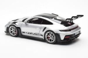 Porsche 911 992 GT3 Weissach Pack GT Argent Métallique Norev 1:18 187366 Métal Moulé — image 7 sur 8