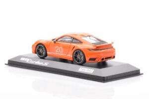 Porsche 911 992 Turbo S Gulf Orange Minichamps 1:43 WAP0209060N002 Métal Moulé — image 3 sur 4