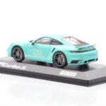 Porsche 911 992 Turbo S Mint Vert Minichamps 1:43 - image 3 of 4