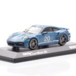 Porsche 911 992 Turbo S Oslo Bleu Minichamps 1:43 - image 2 of 4