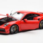 Porsche 911 992 Turbo S Sport Design Rouge Minichamps 1:18 - image 2 of 8