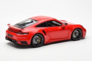 Porsche 911 992 Turbo S Sport Design Rouge Minichamps 1:18 113069078 Métal Moulé — image 3 sur 8