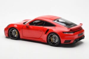 Porsche 911 992 Turbo S Sport Design Rouge Minichamps 1:18 113069078 Métal Moulé — image 7 sur 8
