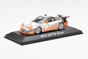 Porsche 911 996 GT3 Cup #1 Mobil 1 VIP Car Minichamps 1:43 WAP02012115 Métal Moulé — image 2 sur 4