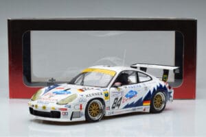 Porsche 911 996 GT3 R J. Ickx 24 Hours of Le Mans 2003 AUTOart 1:18 80379 Métal Moulé — image 7 sur 7