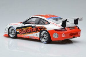Porsche 911 997 GT3 Cup #98 P. Ma Carrera Cup Asia 2006 AUTOart 1:18 80689 Métal Moulé — image 6 sur 7