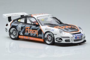 Porsche 911 997 GT3 Cup #33 M. Marsh Carrera Cup Asia 2006 AUTOart 1:18 80782 Métal Moulé — image 5 sur 7