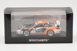 Porsche 911 997 GT3 Cup Noble Group #6 D. Watts Carrera Cup GB 2009 Minichamps 1:43 400076409 Métal Moulé — image 4 sur 4