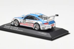 Porsche 911 997 GT3 R Cybernet #123 Fumal / Thiry / Rosenlad / Lefort 24 Hours of Spa 2011 Minichamps 1:43 400118923 Métal Mo — image 3 sur 4