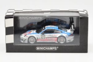 Porsche 911 997 GT3 R Cybernet #123 Fumal / Thiry / Rosenlad / Lefort 24 Hours of Spa 2011 Minichamps 1:43 400118923 Métal Mo — image 4 sur 4