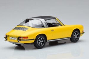 Porsche 911 E Targa Norev 1:18 187643 Métal Moulé — image 3 sur 7