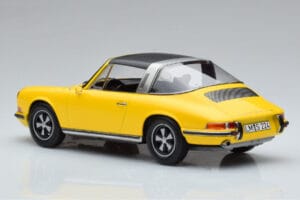 Porsche 911 E Targa Norev 1:18 187643 Métal Moulé — image 6 sur 7