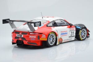 Porsche 911 GT3 R Frikadelli Racing Team #31 M. Arnold / I. Fernandez Winners VLN Round 3 2018 Minichamps 1:18 153186991 Méta — image 2 sur 6