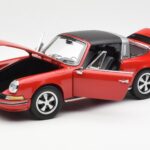 Porsche 911 Targa S Rouge Schuco 1:18 450036200 - image 2 of 9