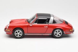 Porsche 911 Targa S Rouge Schuco 1:18 450036200 Métal Moulé — image 5 sur 9