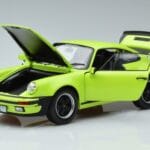 Porsche 911 930 Turbo 3.0 Vert Clair Norev 1:18 187666 Métal Moulé - image 2 of 7