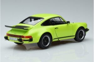 Porsche 911 930 Turbo 3.0 Vert Clair Norev 1:18 187666 Métal Moulé — image 3 sur 7