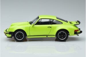 Porsche 911 930 Turbo 3.0 Vert Clair Norev 1:18 187666 Métal Moulé — image 4 sur 7