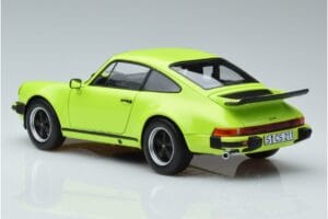 Porsche 911 930 Turbo 3.0 Vert Clair Norev 1:18 187666 Métal Moulé — image 6 sur 7