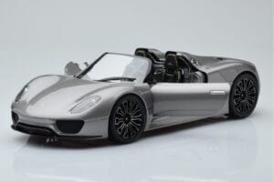 Porsche 918 Spyder Prototype Gris Métallique Minichamps 1:18 110060030 Métal Moulé — image 2 sur 7