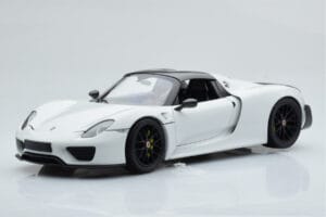 Porsche 918 Spyder Weissach Package Blanc Avec Roues Noires Minichamps 1:18 113062443 Métal Moulé — image 4 sur 9