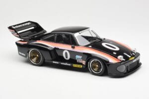 Porsche 935 #0 T. Field / D. Ongais / H. Haywood Interscope Racing 24 Hours of Daytona Winner 1979 Norev 1:18 187437 Métal Mo — image 4 sur 6