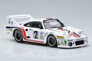 Porsche 935J #2 Liqui Moly R. Stommelen / R. Joest / V. Merl 24 Hours of Daytona Winner 1980 MCG 1:18 MCG18803R Métal Moulé — image 4 sur 6