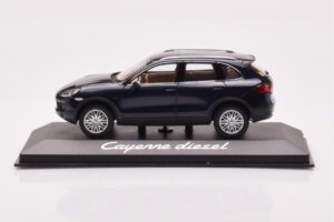 Porsche Cayenne 9PA Diesel Bleu Foncé Minichamps 1:43