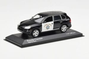 Porsche Cayenne 9PA Highway Patrol Minichamps 1:43 400066291 Métal Moulé — image 2 sur 4
