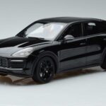 Porsche Cayenne E3 S Coupe Minichamps 1:18 187673 Métal Moulé