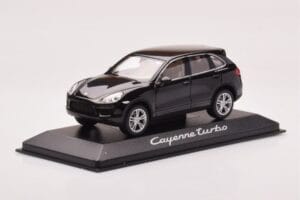 Porsche Cayenne 92A Turbo Noir Minichamps 1:43 WAP0200050B Métal Moulé — image 2 sur 4