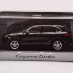 Porsche Cayenne 92A Turbo Noir Minichamps 1:43 - image 4 of 4