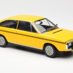 Renault 15 TL Jaune Noir Norev 1:18 185351 - image 4 of 6