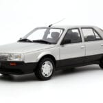 Renault 25 Phase 1 V6 Injection Argent Otto 1:18 OT1070 Résine